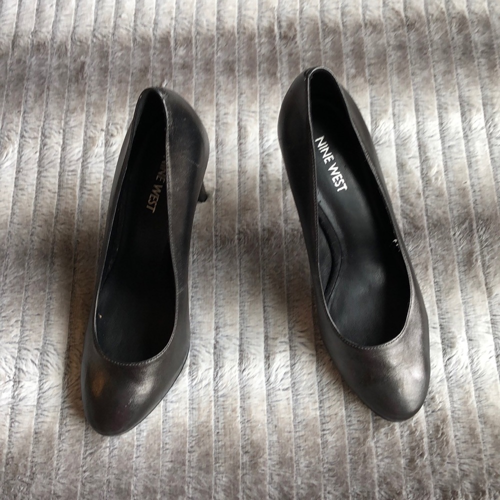 Dark Pewter Pumps